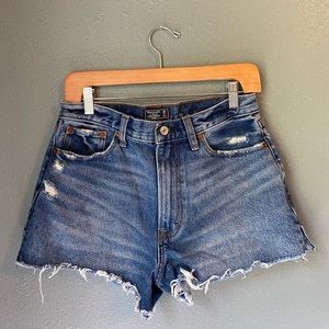 ABERCROMBIE AND FITCH ANNIE HIGH RISE DENIM SHORTS